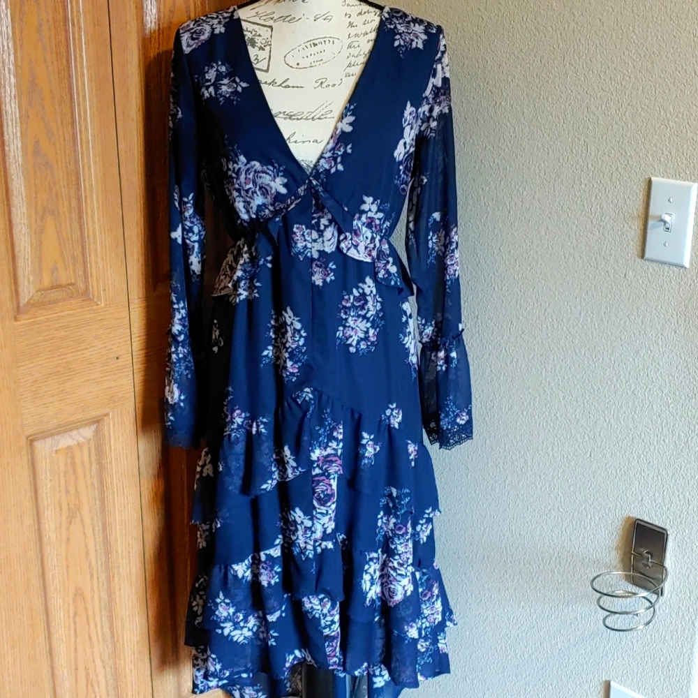Dark blue dress